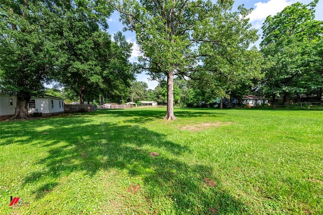 9472 Ranch Ln, Shreveport, LA 71106 - view of yard with view of wooded area