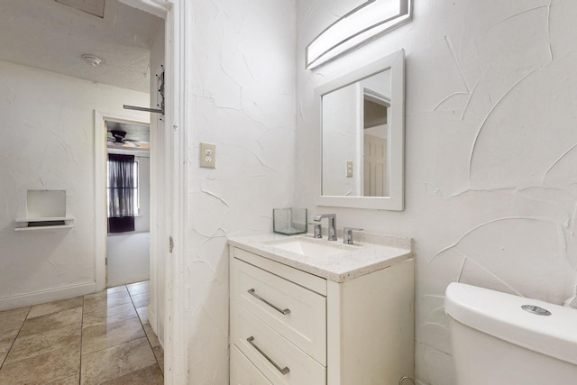 6725 Lovett Ave, Dallas, TX 75227 - bathroom with vanity and toilet