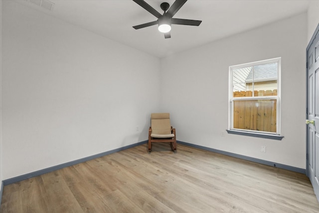 4706 Spring Ave, Dallas, TX 75210 - unfurnished room featuring light wood-type flooring and ceiling fan