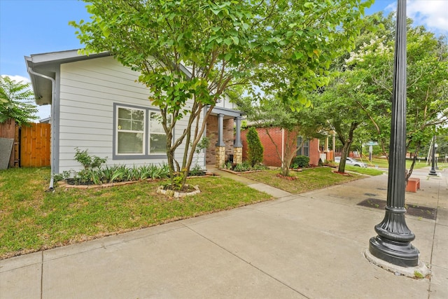 4706 Spring Ave, Dallas, TX 75210 - view of obstructed view of property