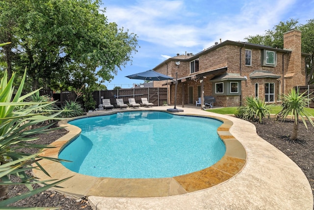 6821 Rochelle Dr, Plano, TX 75023 - view of pool with a patio area and a fenced backyard