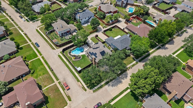 6821 Rochelle Dr, Plano, TX 75023 - aerial view of property's location featuring a pool and nearby suburban area
