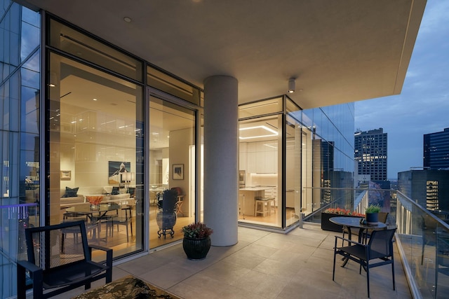 1747 Leonard St Unit 903, Dallas, TX 75201 - balcony with a city view