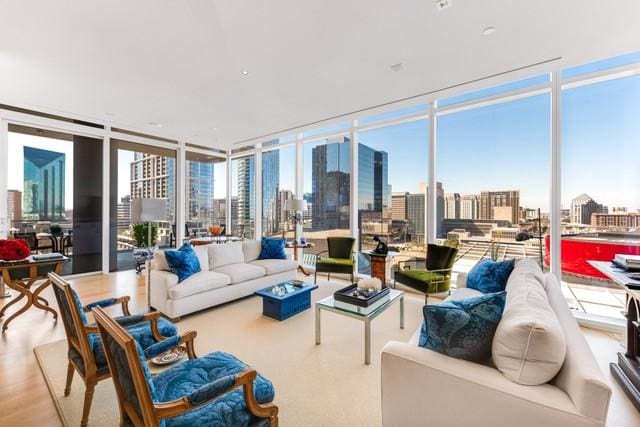 1747 Leonard St Unit 903, Dallas, TX 75201 - sunroom with a skyline view