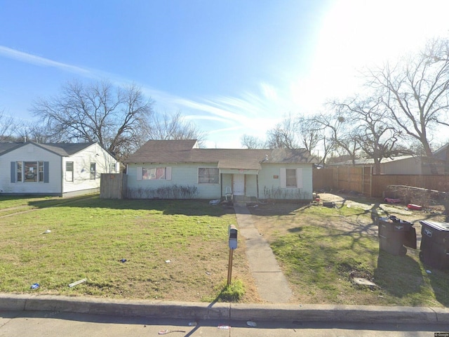3704 S Littlejohn Ave, Fort Worth, TX 76105 - view of front facade