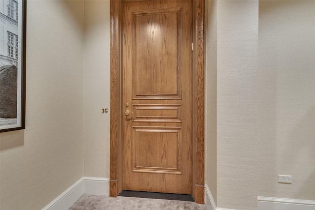 3505 Turtle Creek Blvd Unit 3G, Dallas, TX 75219 - entryway featuring baseboards