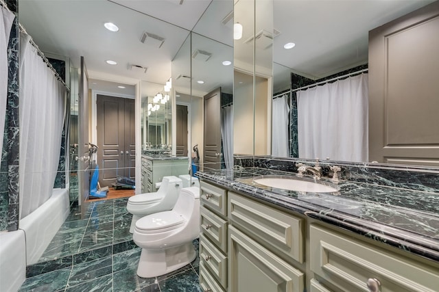 3505 Turtle Creek Blvd Unit 3G, Dallas, TX 75219 - full bath with toilet, vanity, marble finish flooring, shower / bath combo, and recessed lighting