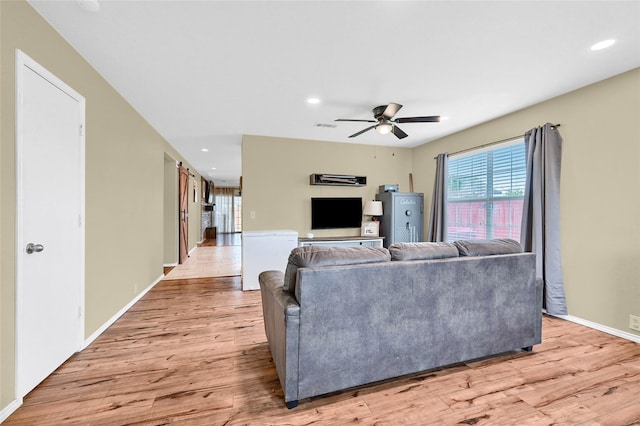 4318 Quail Run Rd, Sherman, TX 75092 - living area featuring light wood finished floors, a ceiling fan, recessed lighting, and baseboards