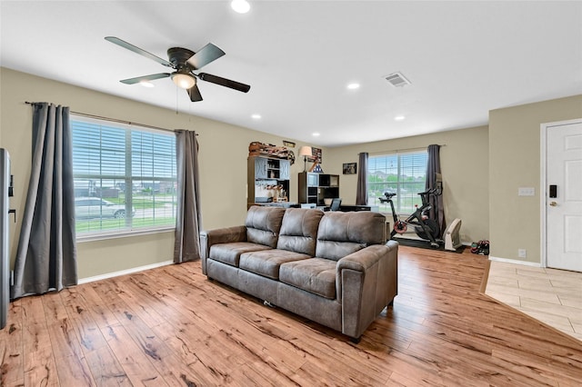 4318 Quail Run Rd, Sherman, TX 75092 - living room featuring light wood-style floors, ceiling fan, baseboards, and recessed lighting