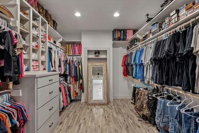 426 Vz County Road 2808, Mabank, TX 75147 - spacious closet featuring light wood-type flooring