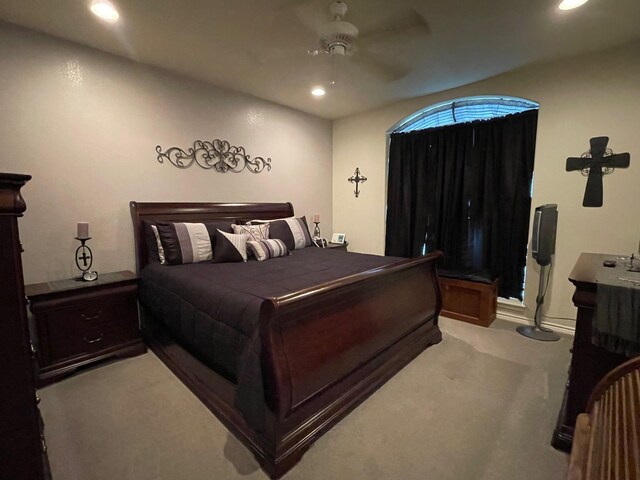 102 Dogwood Cir, Daingerfield, TX 75638 - bedroom with light carpet, recessed lighting, and a ceiling fan