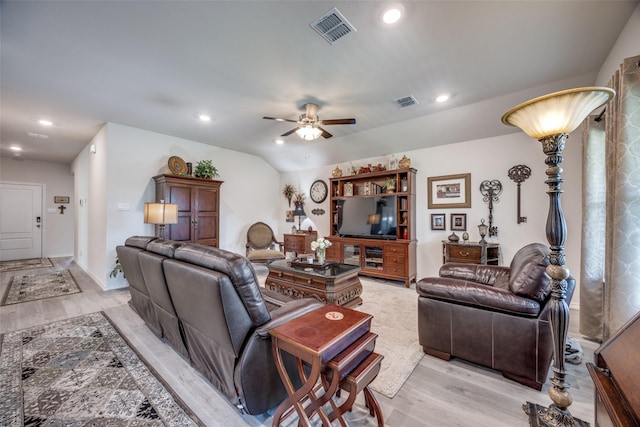 525 Brandy Ln, Tom Bean, TX 75489 - living area with light wood-style floors, ceiling fan, and recessed lighting