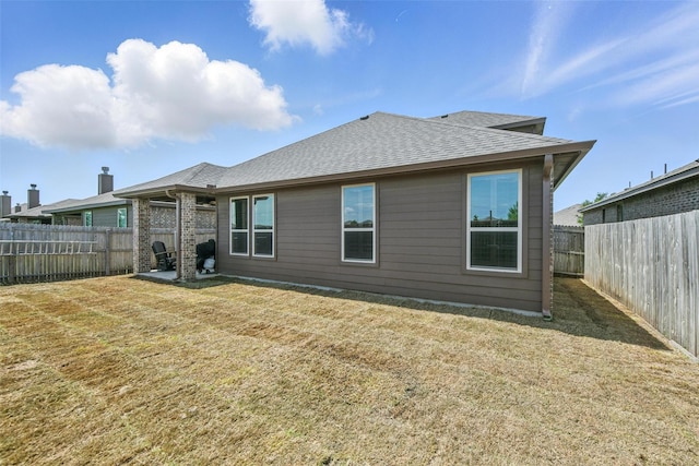 11512 Starlight Ranch Trl, Fort Worth, TX 76052 - rear view of house with roof with shingles