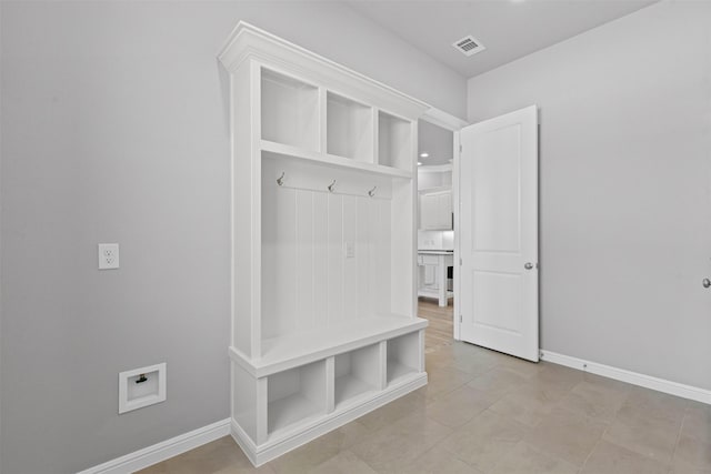 833 Haley, Springtown, TX 76082 - mudroom featuring baseboards