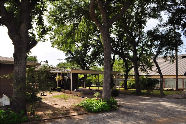 1405 Rolling Hills Dr, Graham, TX 76450 - view of property's community