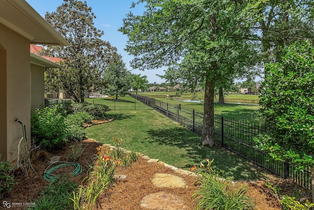 609 Enchanted Ln, Bossier City, LA 71111 - view of yard