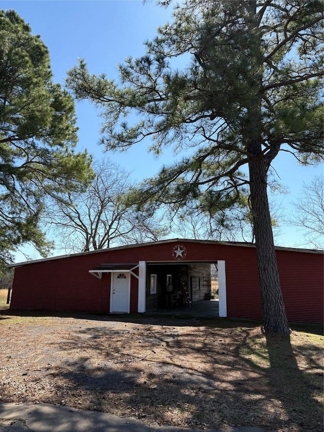 1308 Houston St, Sulphur Springs, TX 75482 - view of outbuilding