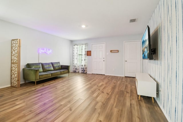 5431 Longshadow Dr, Princeton, TX 75407 - living area with light wood-style flooring, baseboards, and recessed lighting