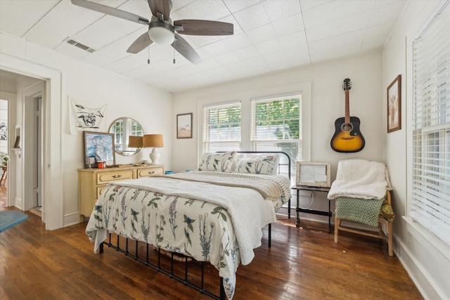 812 N 32nd St, Waco, TX 76707 - bedroom featuring hardwood / wood-style flooring and ceiling fan