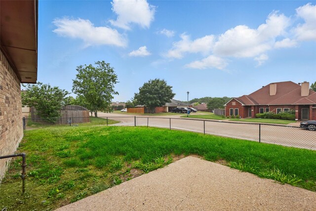 701 Inglewood Trl, Desoto, TX 75115
