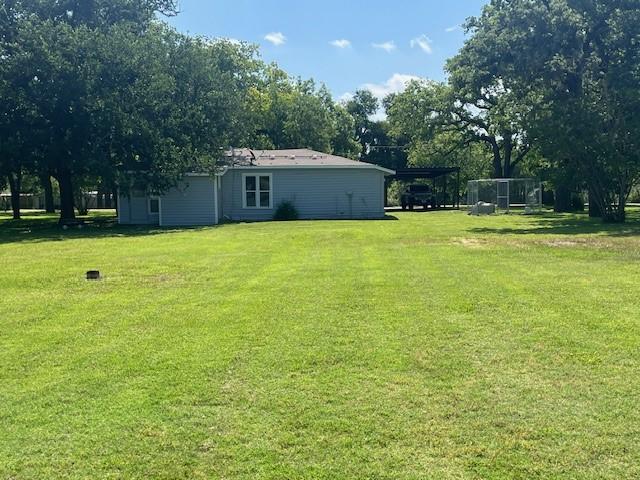 214 Hemphill St, Hico, TX 76457 - view of grassy yard