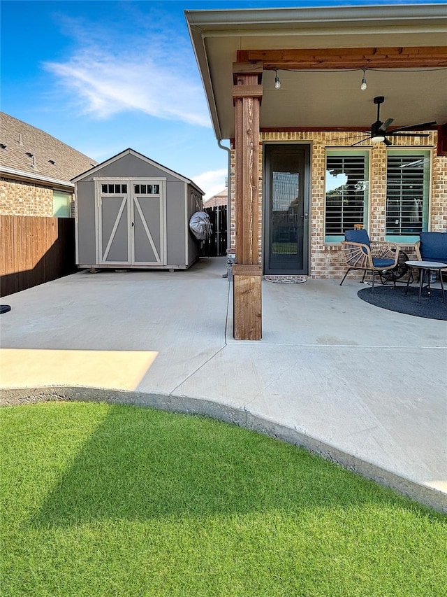 2219 Wellington Ln, Corinth, TX 76210 - view of patio with ceiling fan