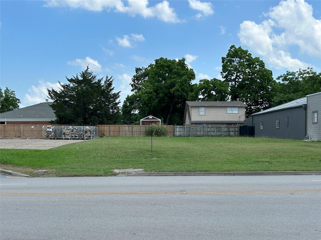 623 W 2nd Ave, Corsicana, TX 75110