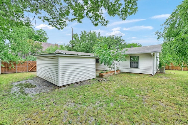 110 W Moore St, Sherman, TX 75090 - view of yard