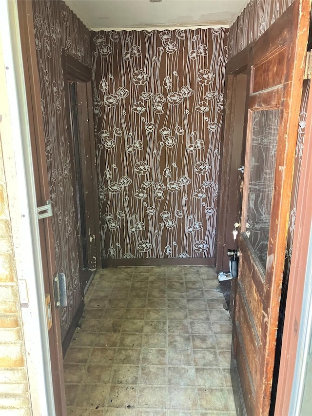 213 18th St, Mineral Wells, TX 76067 - hallway with tile patterned floors