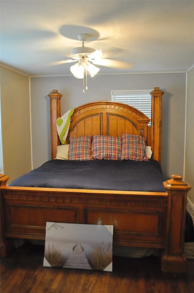 5328 Ira St N, Haltom City, TX 76117 - bedroom featuring dark wood-type flooring, crown molding, and ceiling fan