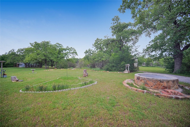 290 Berwick Rd, Jacksboro, TX 76458 - view of grassy yard