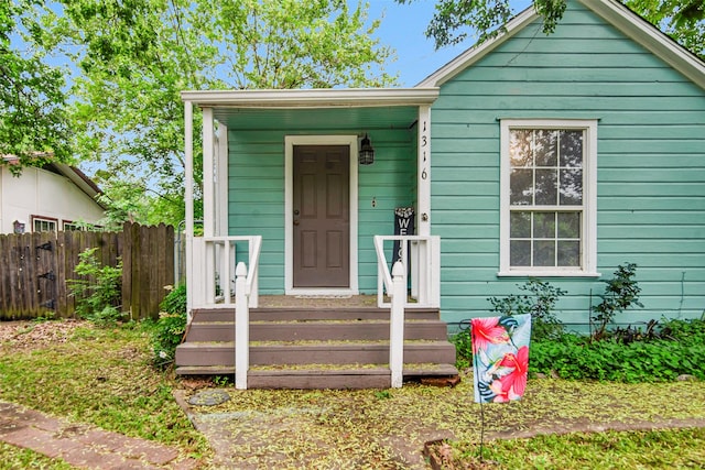 1316 Elm St, Bonham, TX 75418 - view of front of house