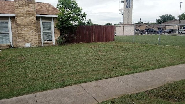 4205 Longstraw Dr, Fort Worth, TX 76137 - view of yard