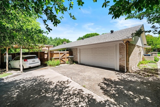 3601 University Dr, Garland, TX 75043 - garage with driveway