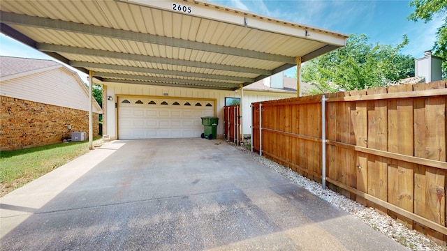 2605 Strother Dr, Garland, TX 75044 - view of vehicle parking