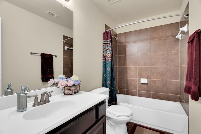 136 Devonshire Dr, Waxahachie, TX 75167 - full bath featuring vanity, shower / tub combo, and toilet