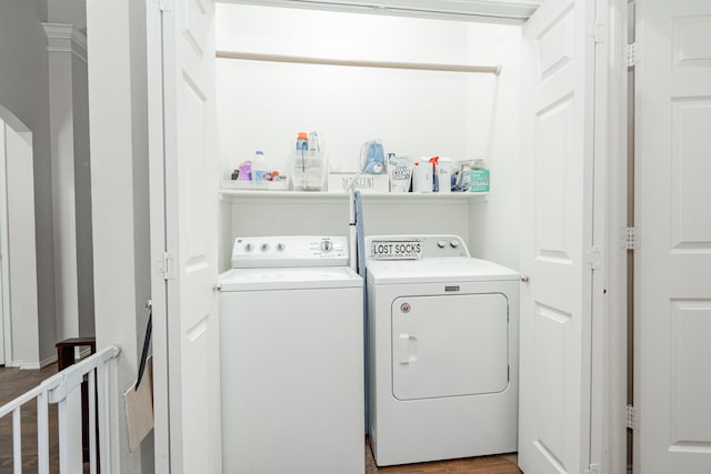1415 Clubhill Dr, Rockwall, TX 75087 - laundry area with independent washer and dryer