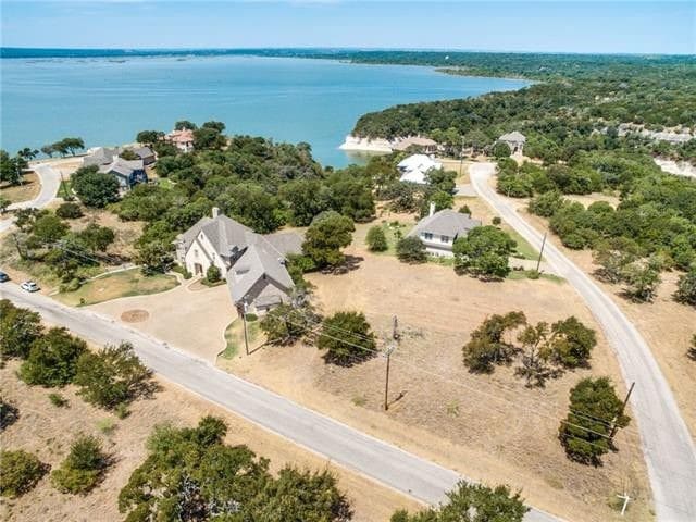 40038 Fringewood Dr, Whitney, TX 76692