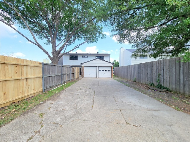 2317 Woodhollow Ave, Mesquite, TX 75150 - view of front facade with a garage and an outdoor structure