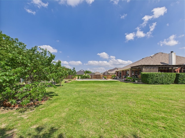 1409 Stoney Hills Dr, Cedar Hill, TX 75104 - view of yard