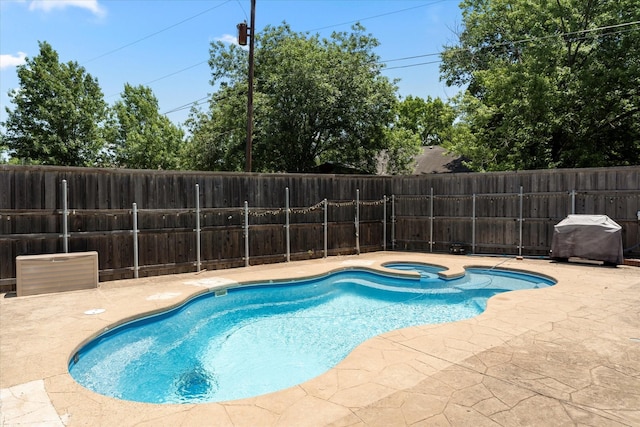 410 Etheridge Rd, Canton, TX 75103 - view of swimming pool featuring a fenced backyard, a patio, and a pool with connected hot tub