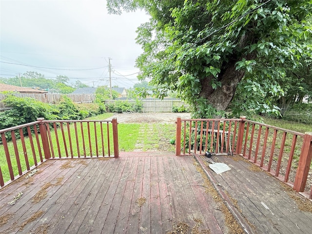 3106 Marydale Rd, Garland, TX 75041 - view of wooden terrace