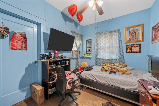 1615 Mitchell Ave, Waco, TX 76708 - bedroom featuring ceiling fan