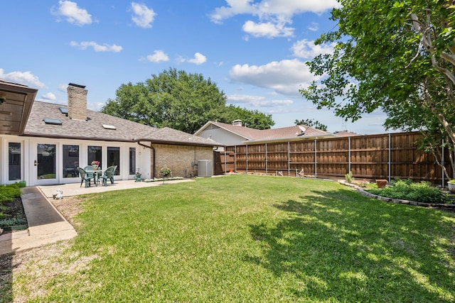 7422 Whispering Pines Dr, Dallas, TX 75248 - view of yard with a patio