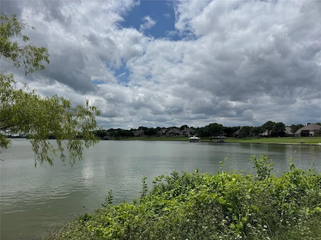2802 Sunrise Dr, Rowlett, TX 75088 - water view