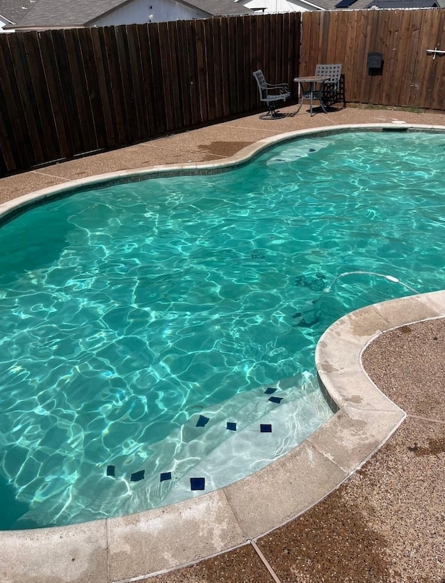 2123 Sunrise Trl, Richardson, TX 75081 - view of swimming pool