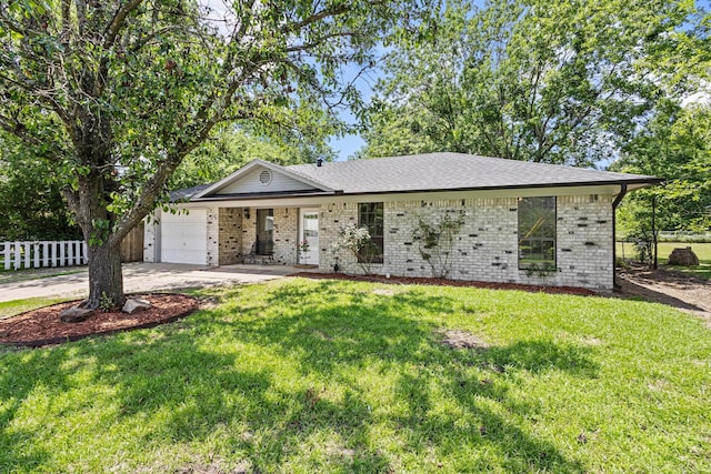 613 Locust St S, Sulphur Springs, TX 75482 - ranch-style house featuring brick siding, driveway, and a garage