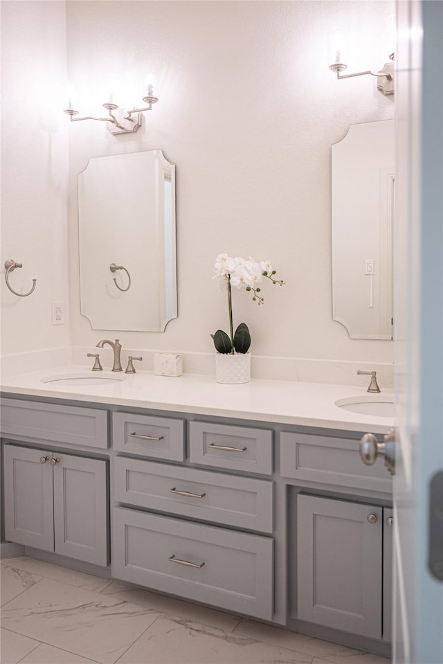 6032 Forest Ln, Fort Worth, TX 76112 - full bath featuring double vanity and marble look tiles