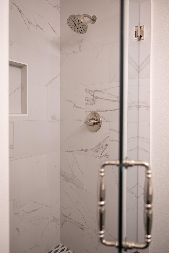 6032 Forest Ln, Fort Worth, TX 76112 - bathroom featuring a stall shower