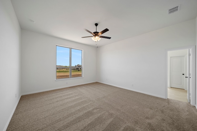 411 Solo Ridge Dr, Waxahachie, TX 75167 - unfurnished room featuring carpet floors, a ceiling fan, and a smoke detector